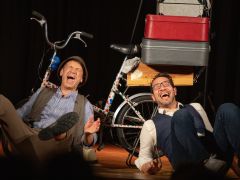 Theaterstück "Ping Pong" im Gewölbekeller der Gemeinde