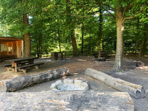 Grillplatz Leywald Bank